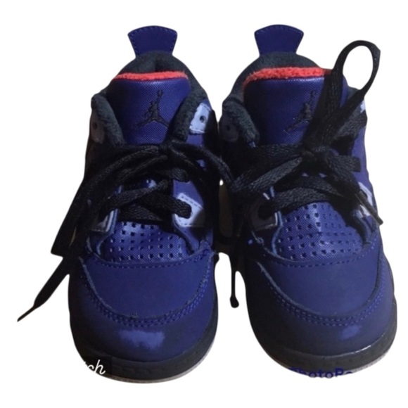🎉HP🎉JORDAN 4 RETRO SNEAKERS - Picture 1 of 5